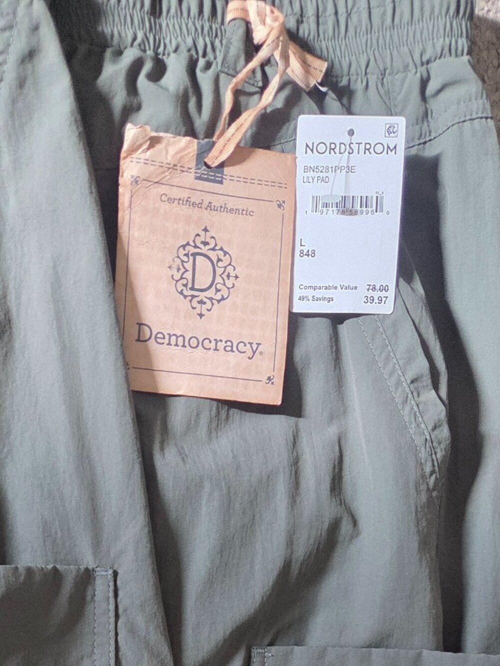 Democracy Adjustable skirt
